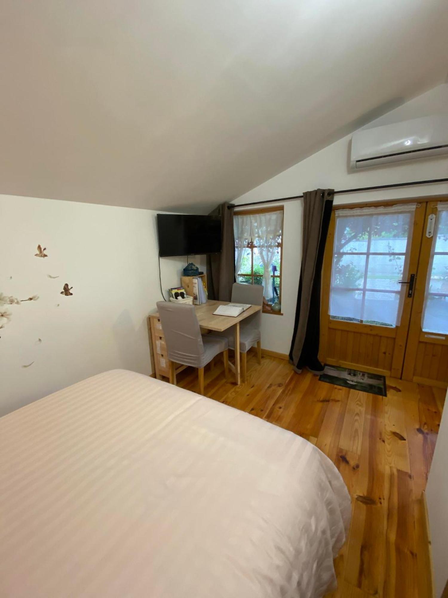 Aux Gres Des Moisonettes Guest House Limetz Exterior photo